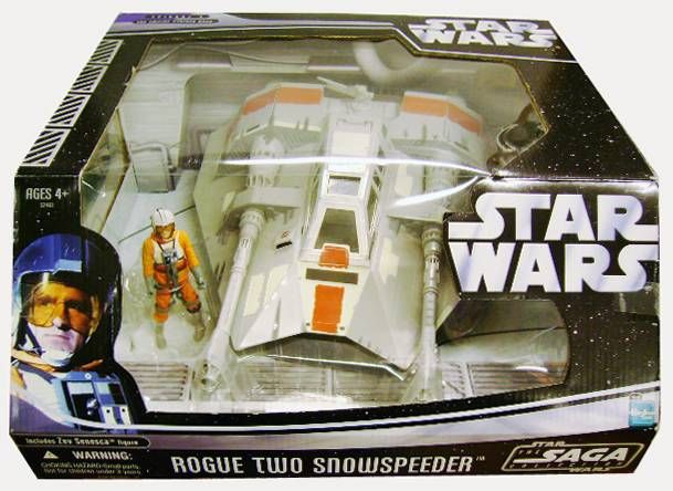 Zev Senesca and Rogue Two toys inside a transparent packaging