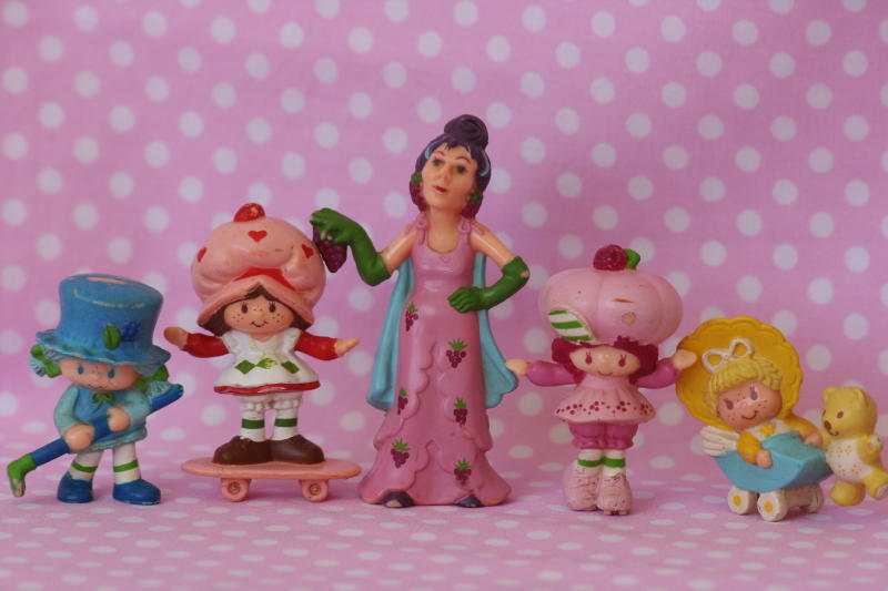 Strawberry Shortcake character figurines