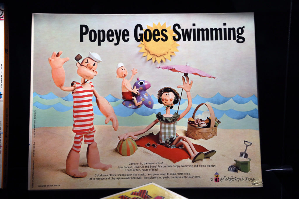 Popeye Goes Swimming colorform